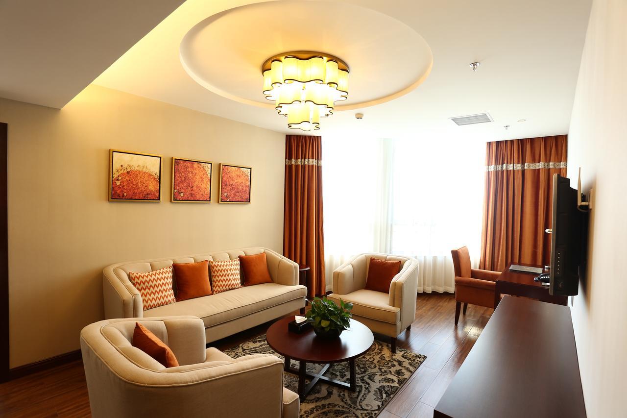 Beijing Sunflower Hotel--Beijing Universal Studios Resort Exterior photo