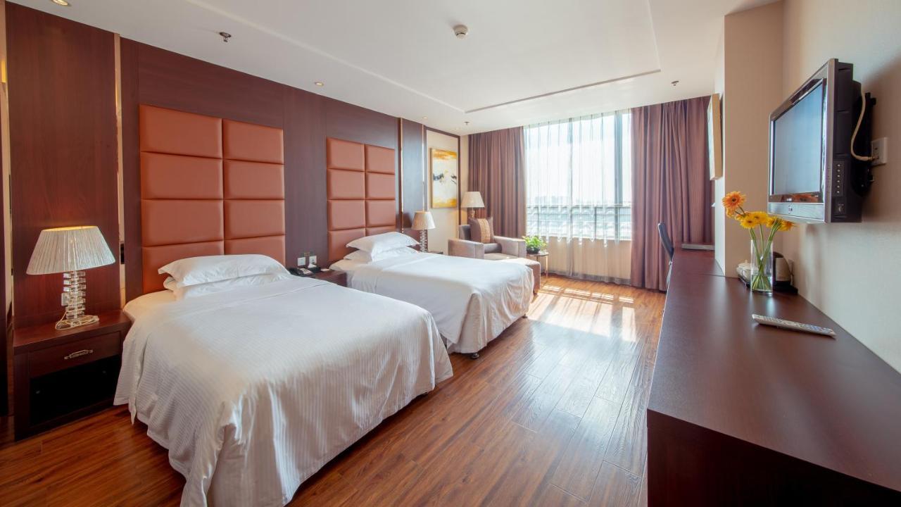 Beijing Sunflower Hotel--Beijing Universal Studios Resort Exterior photo